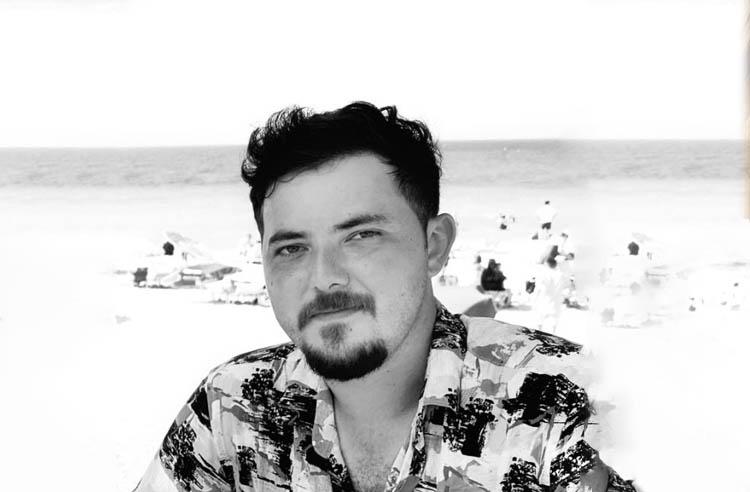 İsmail Kavuşturucu